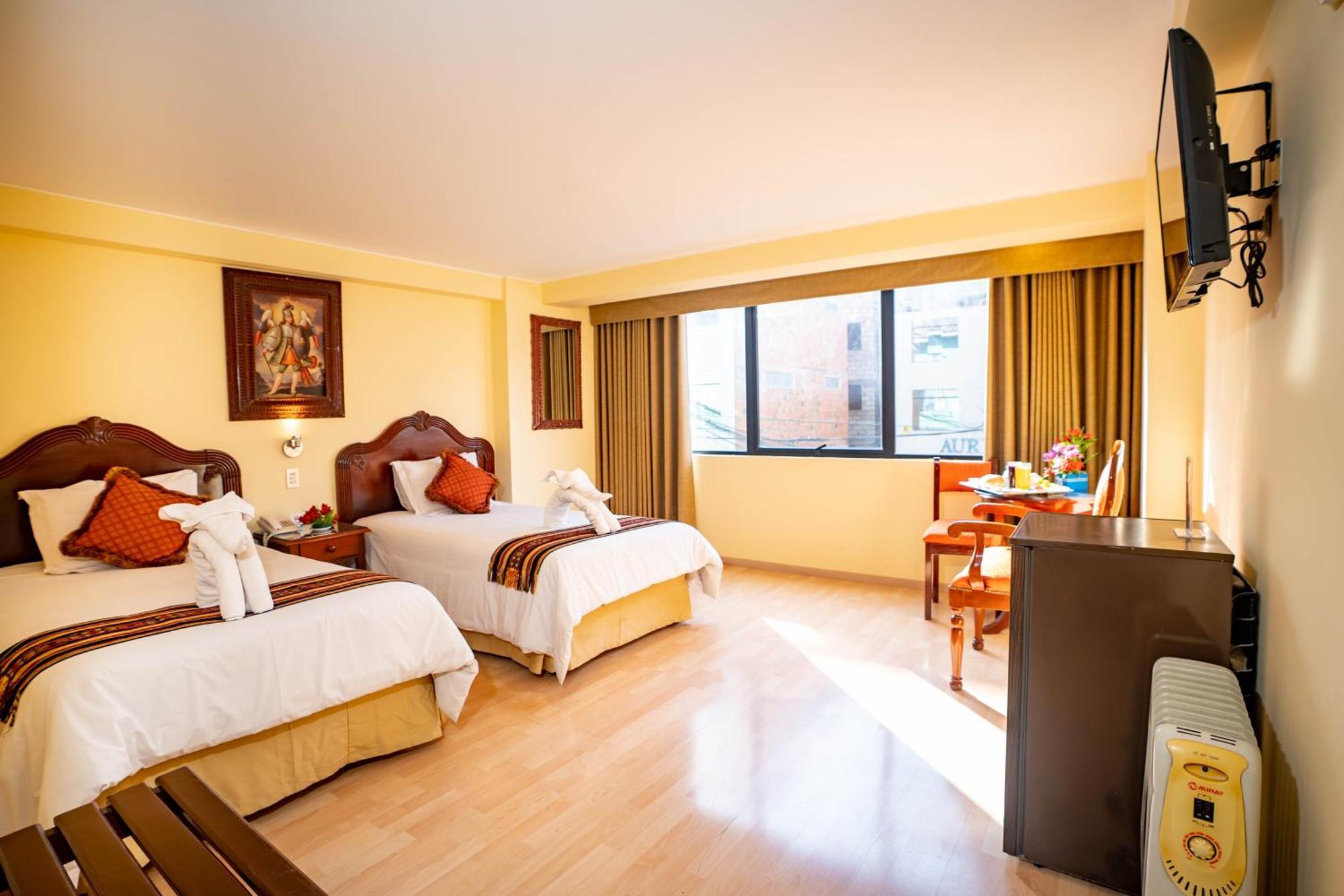 Hotel Agustos クスコ エクステリア 写真
