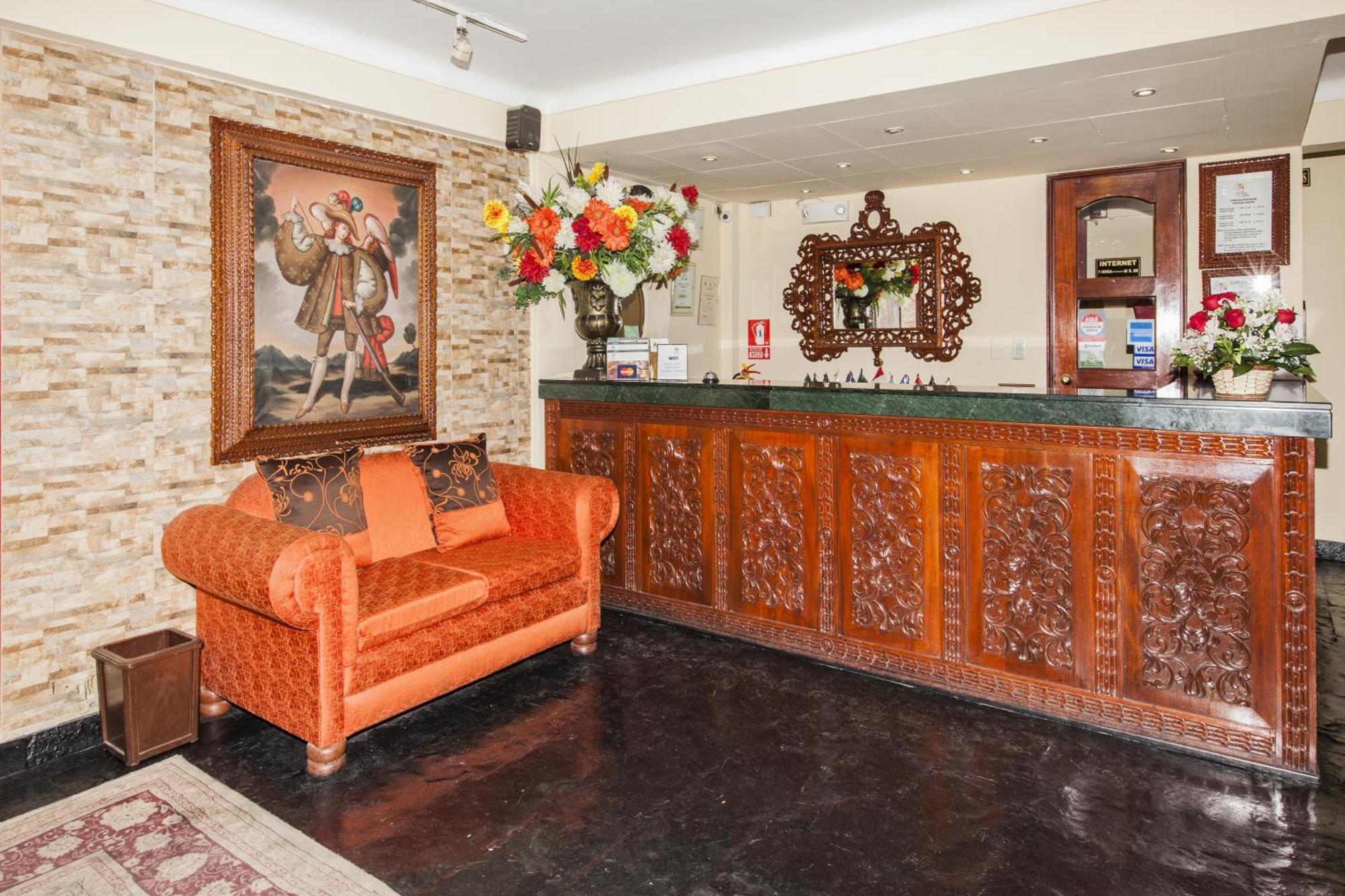 Hotel Agustos クスコ エクステリア 写真