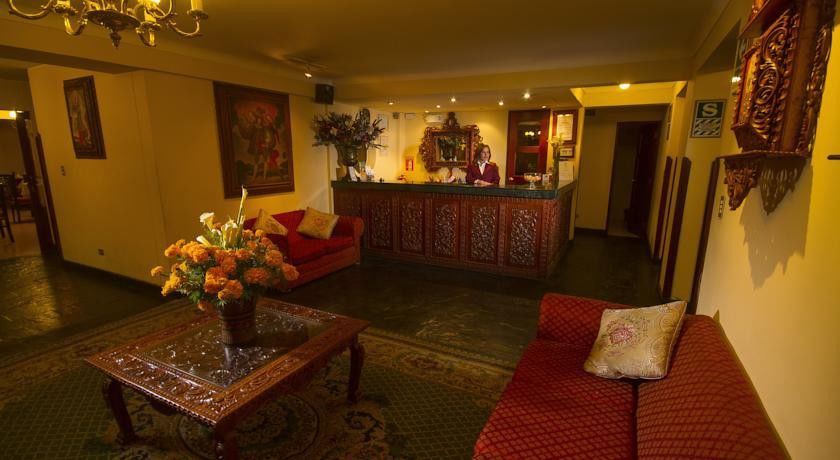 Hotel Agustos クスコ エクステリア 写真