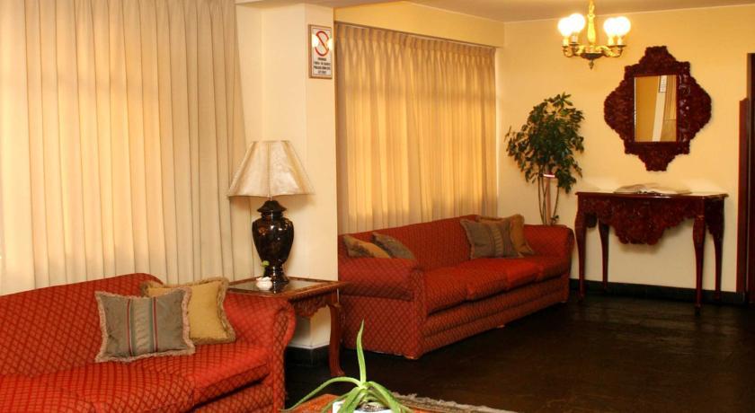 Hotel Agustos クスコ エクステリア 写真