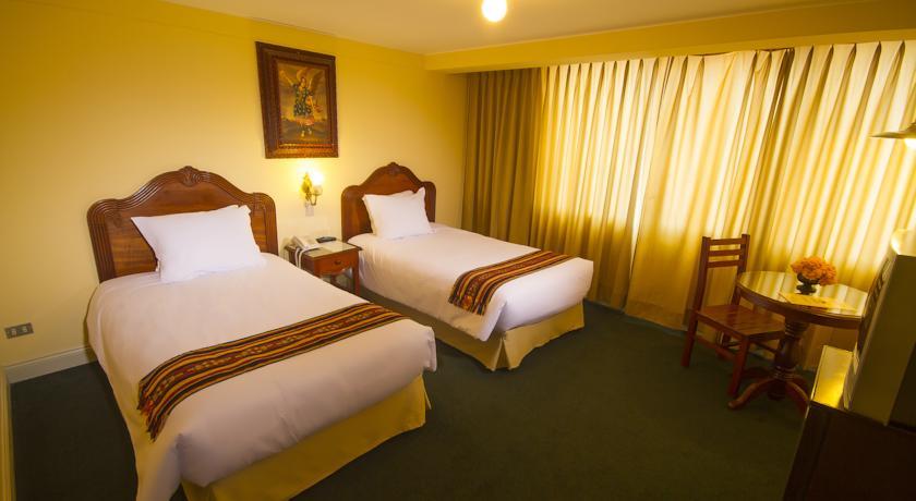 Hotel Agustos クスコ エクステリア 写真